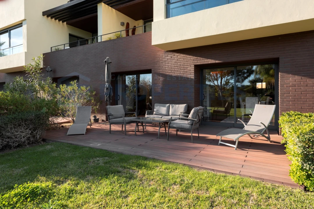 Apartamento T1 para Venda em Quarteira Foto 1