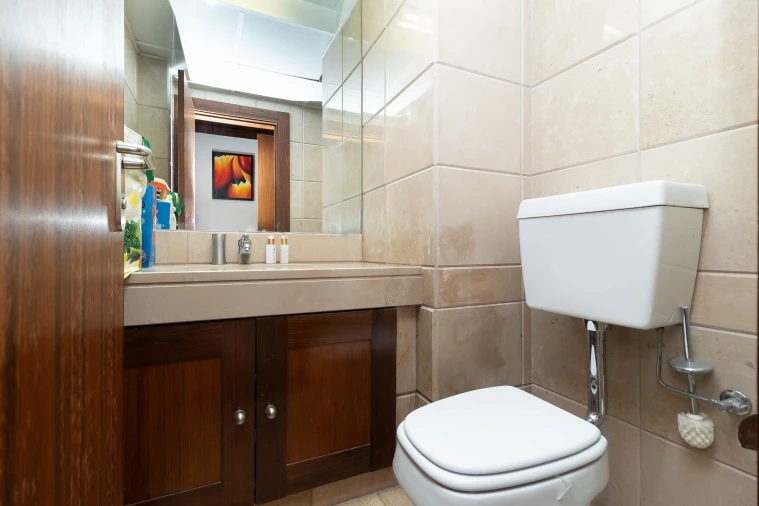 Apartamento T4 para Venda em Carnide Foto 10