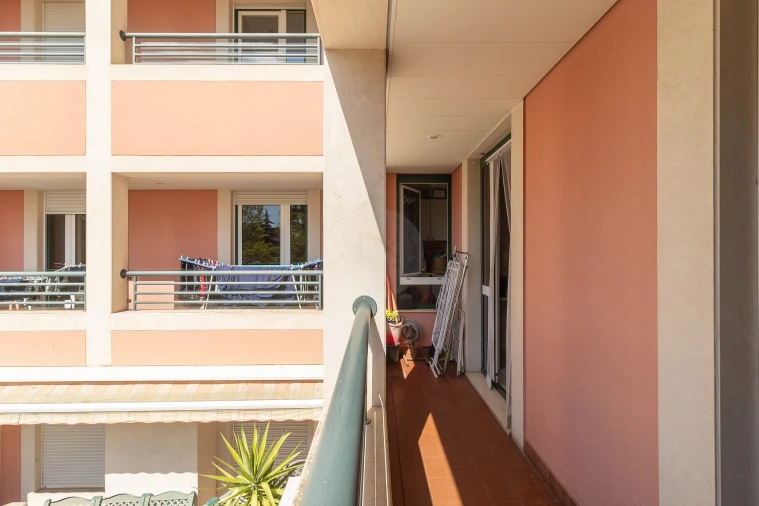 Apartamento T4 para Venda em Carnide Foto 21