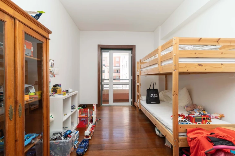 Apartamento T4 para Venda em Carnide Foto 12