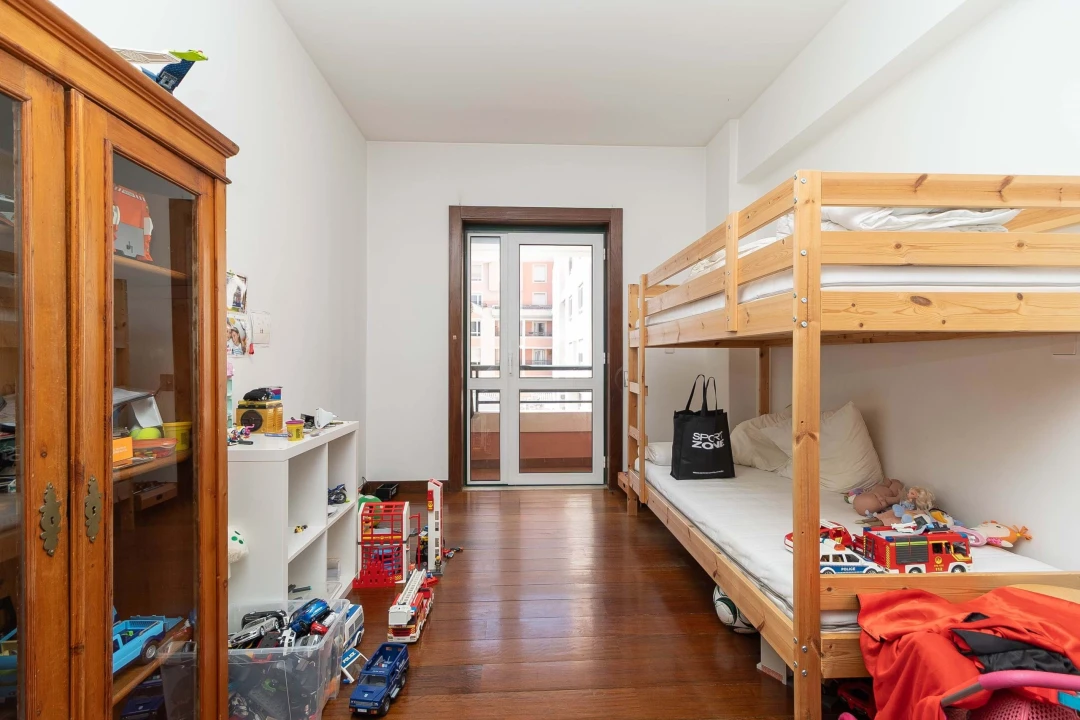 Apartamento T4 para Venda em Carnide Foto 18