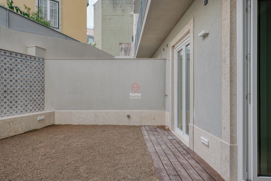 Apartamento T1 para Venda em Avenidas Novas Foto 18