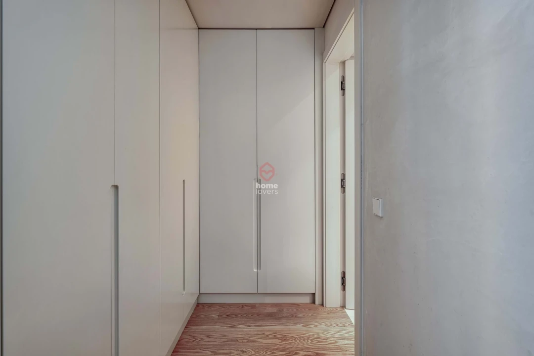 Apartamento T1 para Venda em Avenidas Novas Foto 12