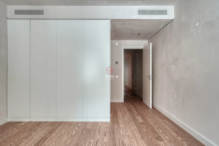 Apartamento T1 para Venda em Avenidas Novas Foto 16