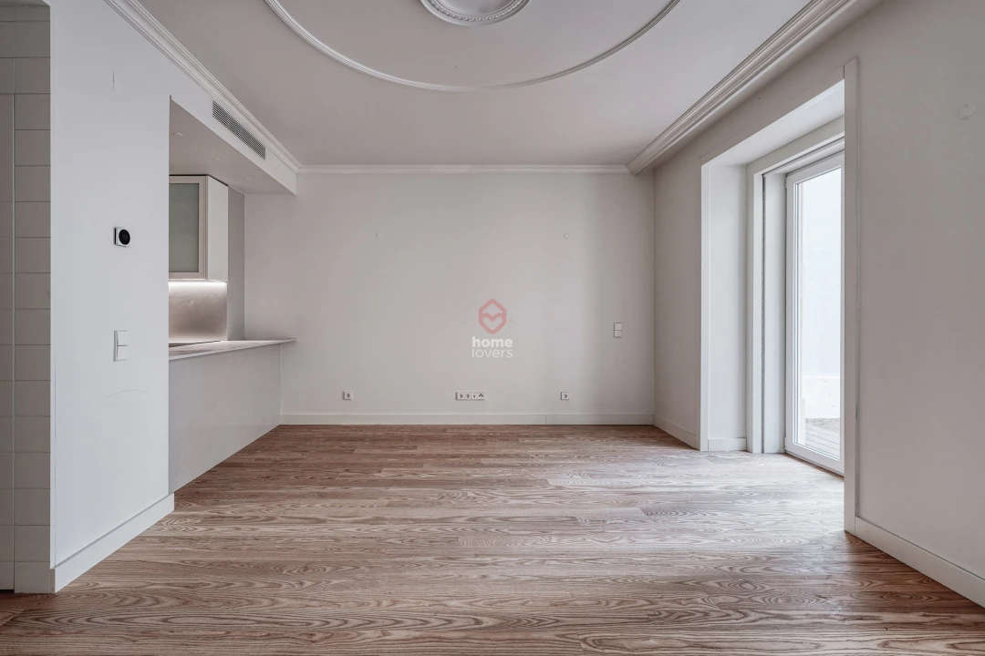 Apartamento T1 para Venda em Avenidas Novas Foto 1