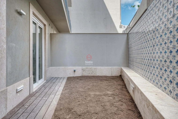 Apartamento T1 para Venda em Avenidas Novas Foto 4