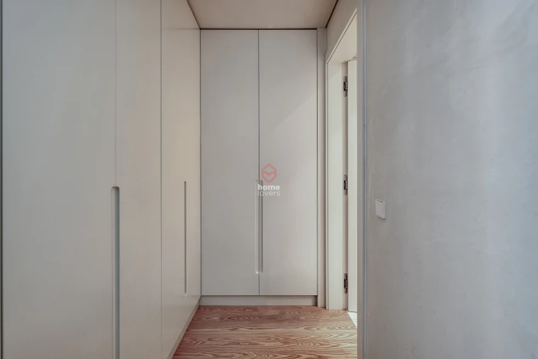 Apartamento T1 para Venda em Avenidas Novas Foto 14