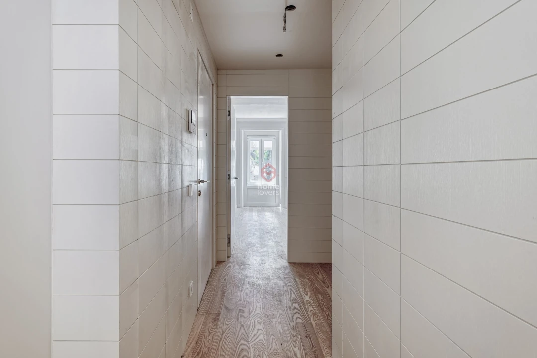 Apartamento T1 para Venda em Avenidas Novas Foto 12
