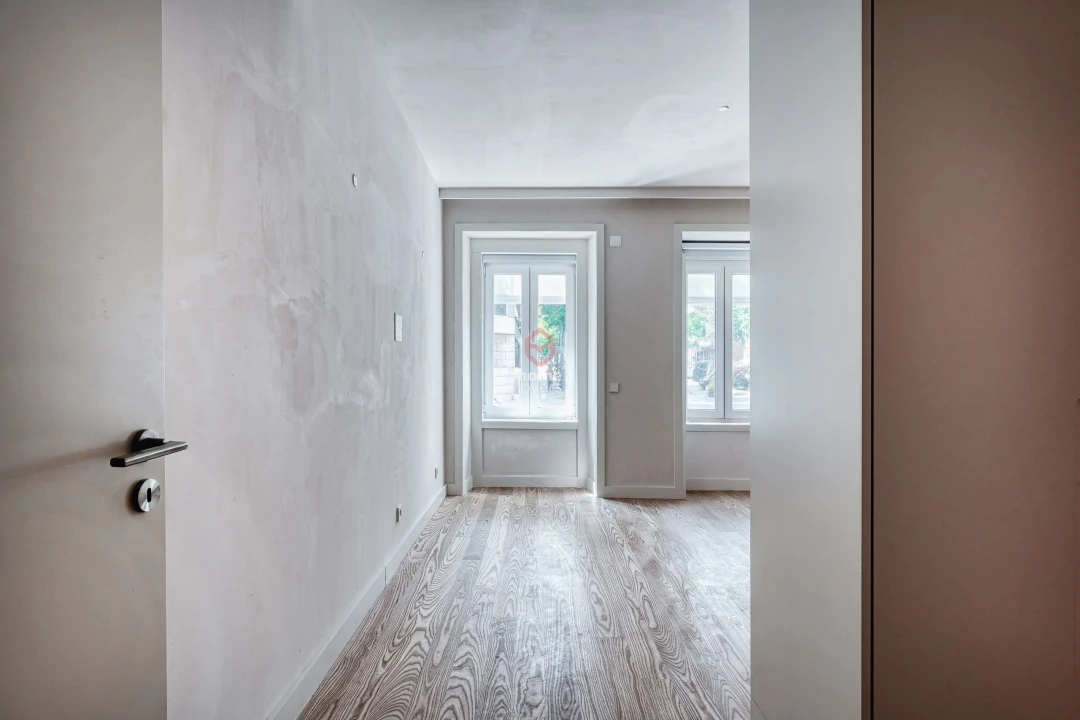 Apartamento T1 para Venda em Avenidas Novas Foto 13