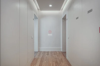 Apartamento T1 para Venda em Avenidas Novas