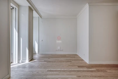 Apartamento T2 para Venda em Avenidas Novas