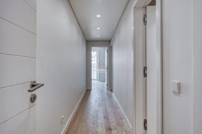 Apartamento T2 para Venda em Avenidas Novas