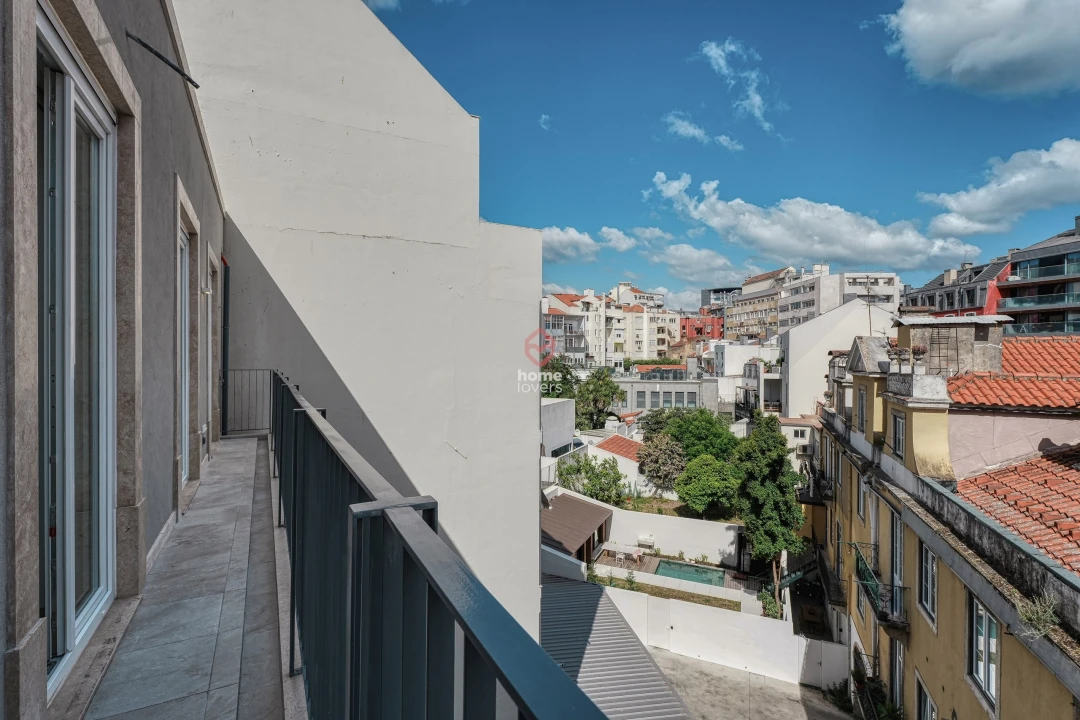 Apartamento T2 para Venda em Avenidas Novas Foto 3