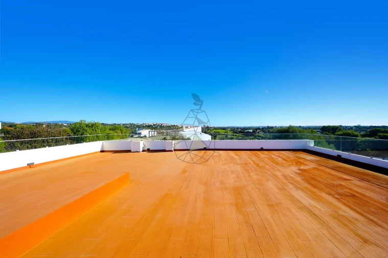 Moradia T3 para Venda em Mexilhoeira Grande Foto 44