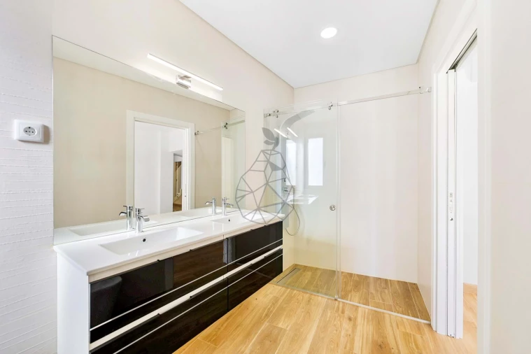 Moradia T3 para Venda em Mexilhoeira Grande Foto 30