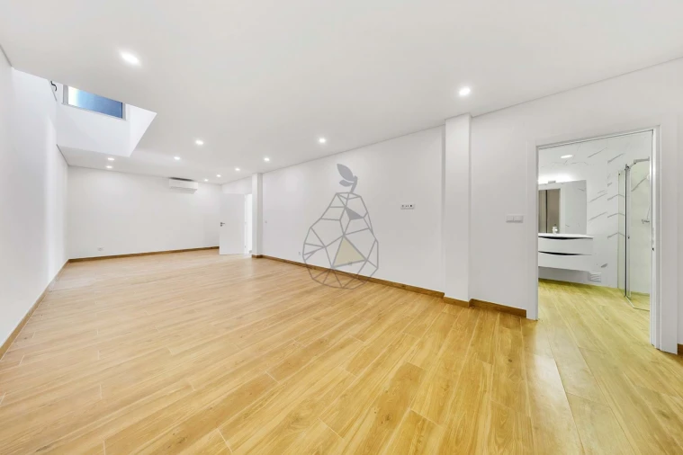 Moradia T3 para Venda em Mexilhoeira Grande Foto 20