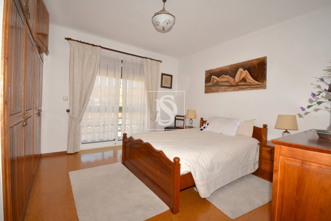 Moradia T3 para Venda em Samil Foto 3