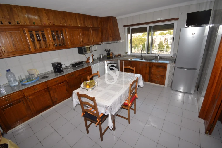 Moradia T3 para Venda em Samil Foto 17