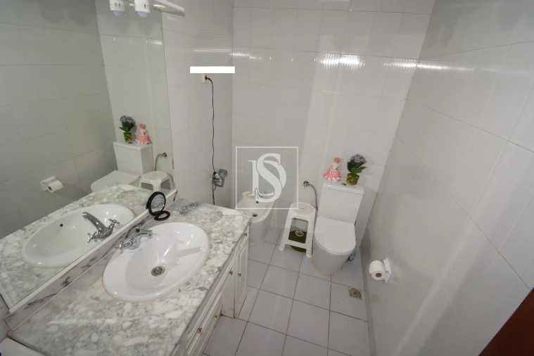 Moradia T3 para Venda em Samil Foto 20