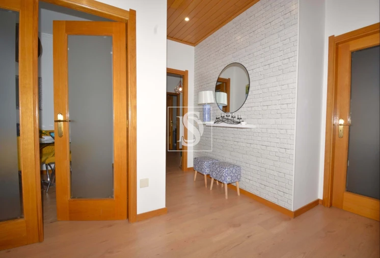 Apartamento T3 para Venda em Sé, Santa Maria e Meixedo