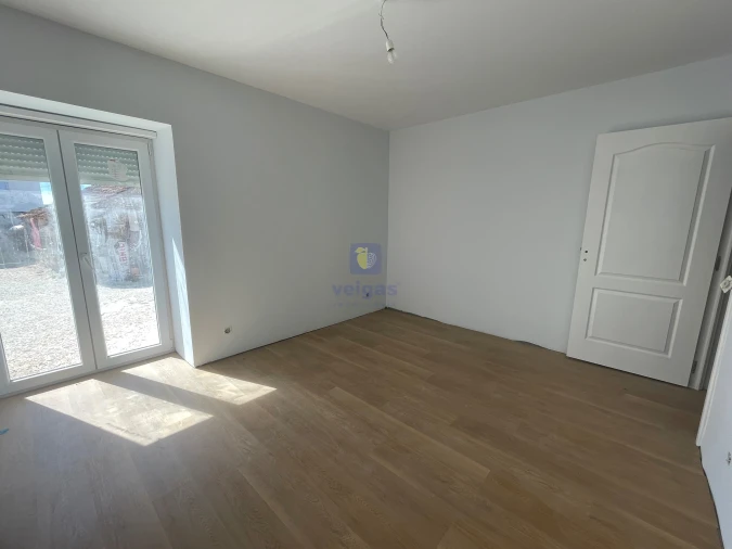 Moradia T4 para Venda em Nossa Senhora das Misericordias Foto 12