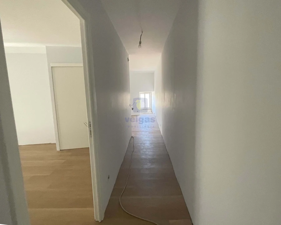 Moradia T4 para Venda em Nossa Senhora das Misericordias Foto 11