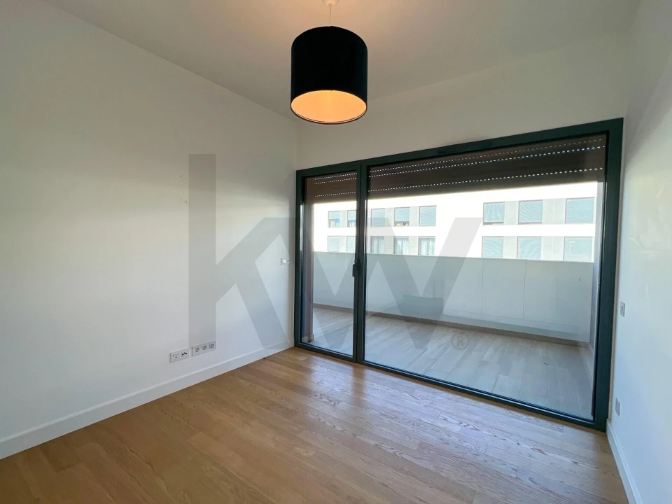 Apartamento T2 para Venda em Faro (Sé e São Pedro) Foto 24