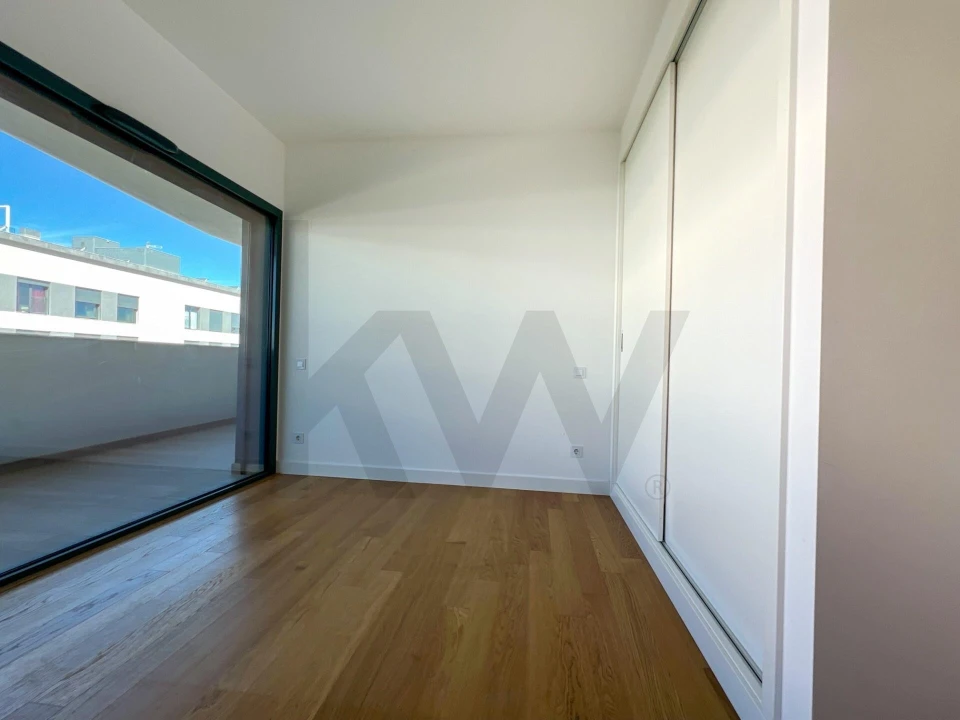 Apartamento T2 para Venda em Faro (Sé e São Pedro) Foto 23