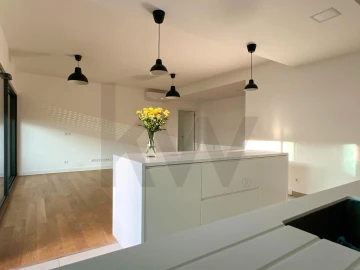Apartamento T2 para Venda em Faro (Sé e São Pedro)