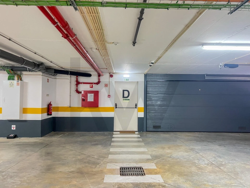 Apartamento T2 para Venda em Faro (Sé e São Pedro) Foto 40