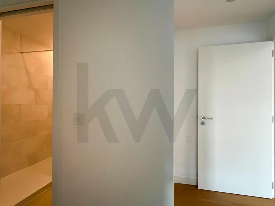 Apartamento T2 para Venda em Faro (Sé e São Pedro) Foto 21