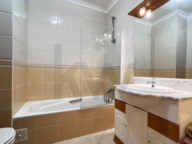 Apartamento T3 para Venda em Portimão Foto 19