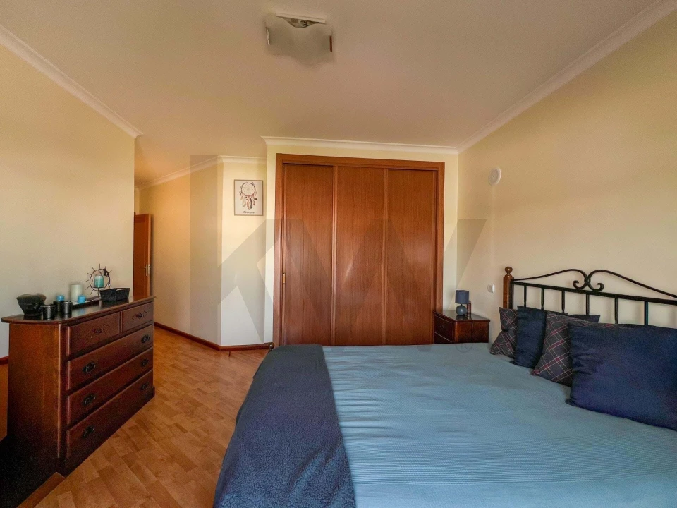 Apartamento T3 para Venda em Portimão Foto 27
