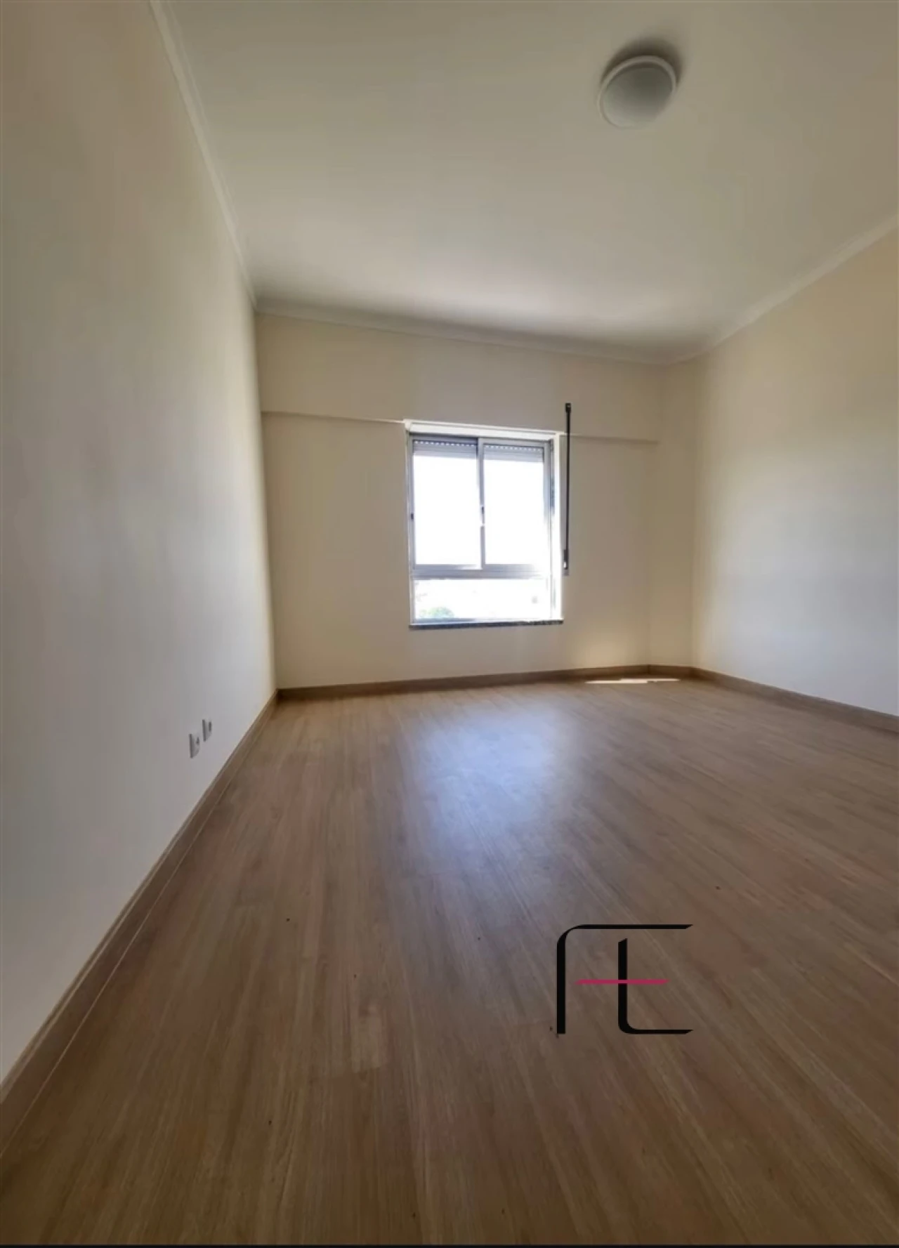 Apartamento T2 para Venda em Seixal, Arrentela e Aldeia de Paio Pires Foto 10