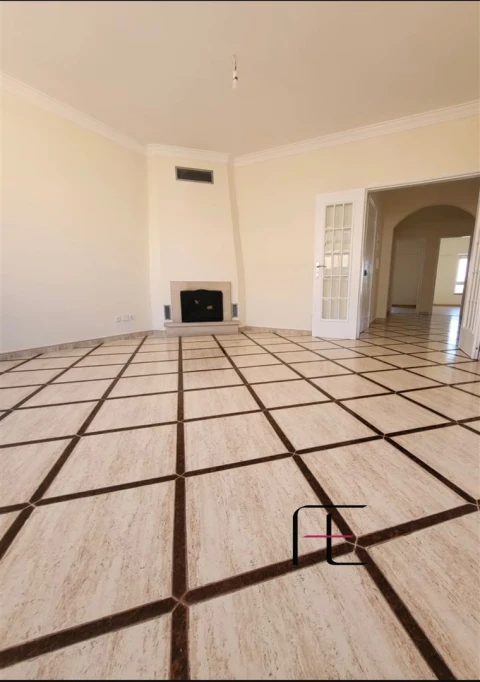 Apartamento T2 para Venda em Seixal, Arrentela e Aldeia de Paio Pires