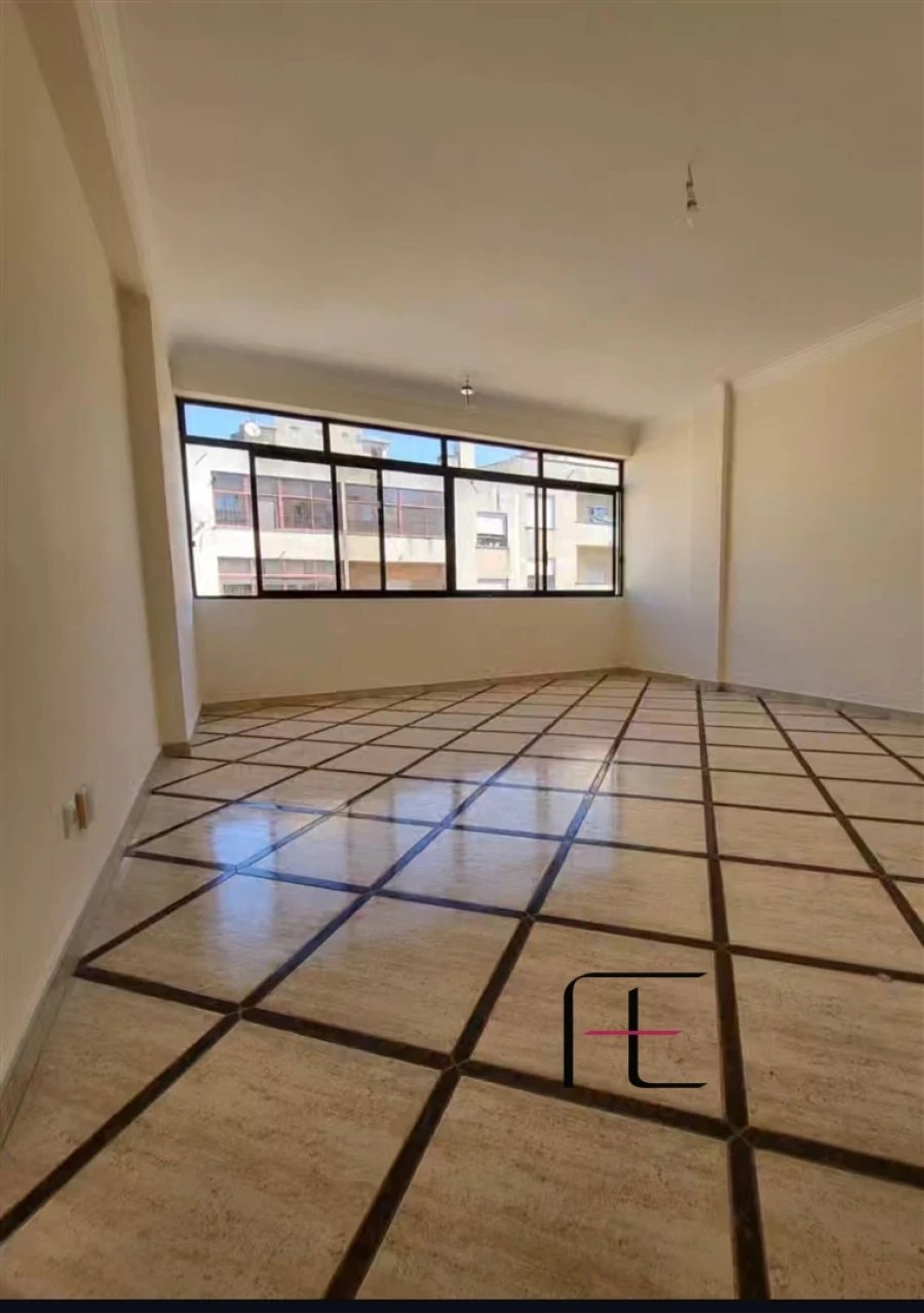 Apartamento T2 para Venda em Seixal, Arrentela e Aldeia de Paio Pires Foto 4
