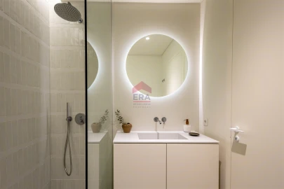 Apartamento T0 para Venda em Quarteira