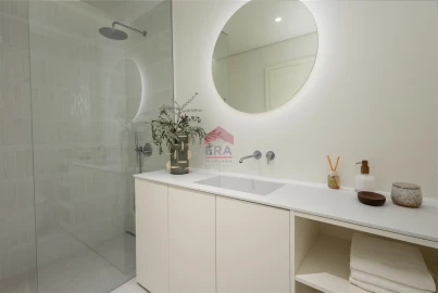 Apartamento T0 para Venda em Quarteira
