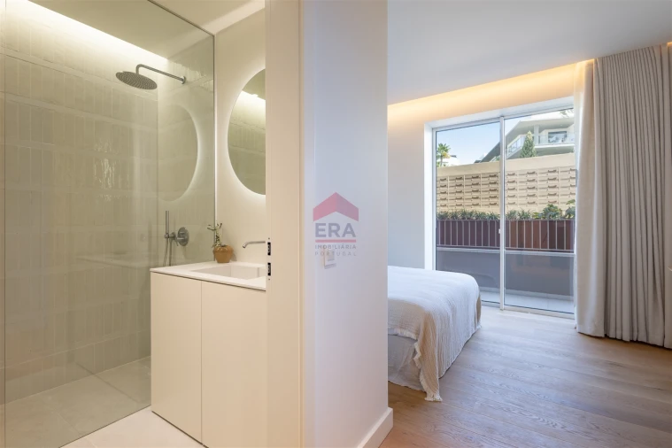 Apartamento T0 para Venda em Quarteira Foto 10