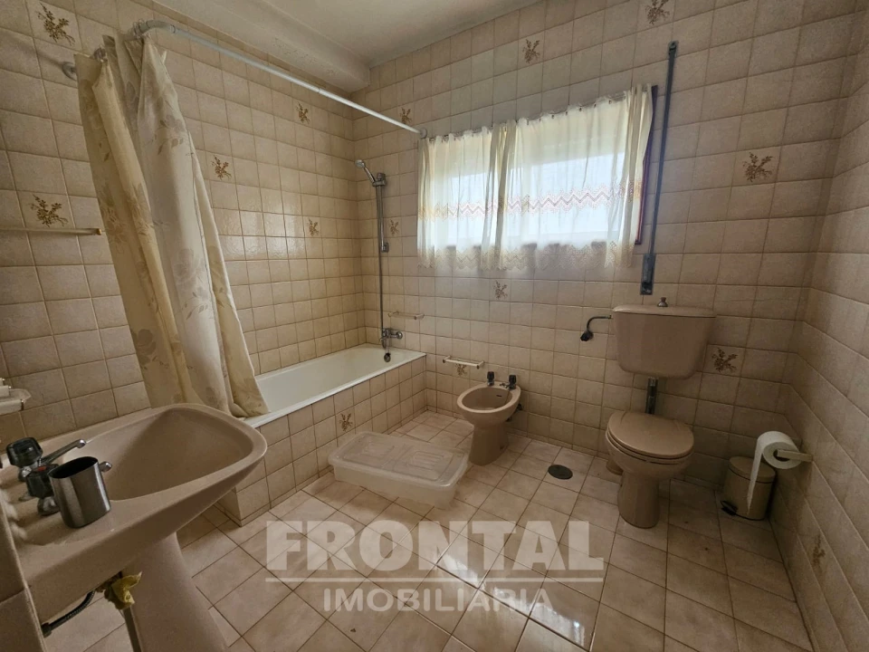 Apartamento T3 para Venda em Rio Tinto Foto 18