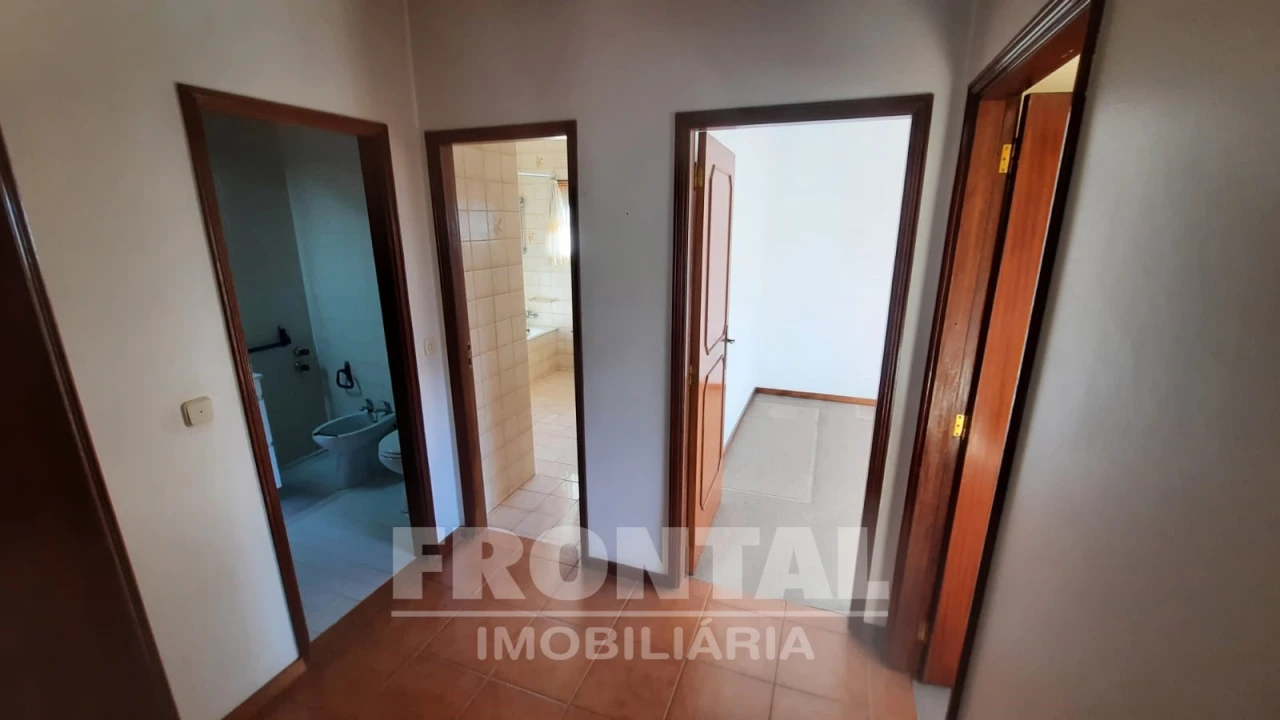Apartamento T3 para Venda em Rio Tinto Foto 12