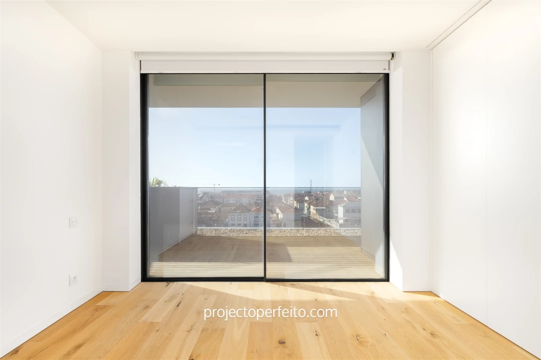 Apartamento T4 para Venda em Espinho Foto 16