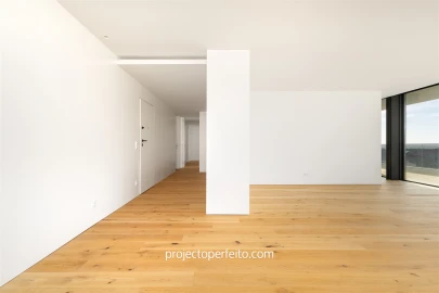 Apartamento T4 para Venda em Espinho