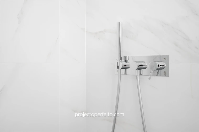 Apartamento T4 para Venda em Espinho Foto 19