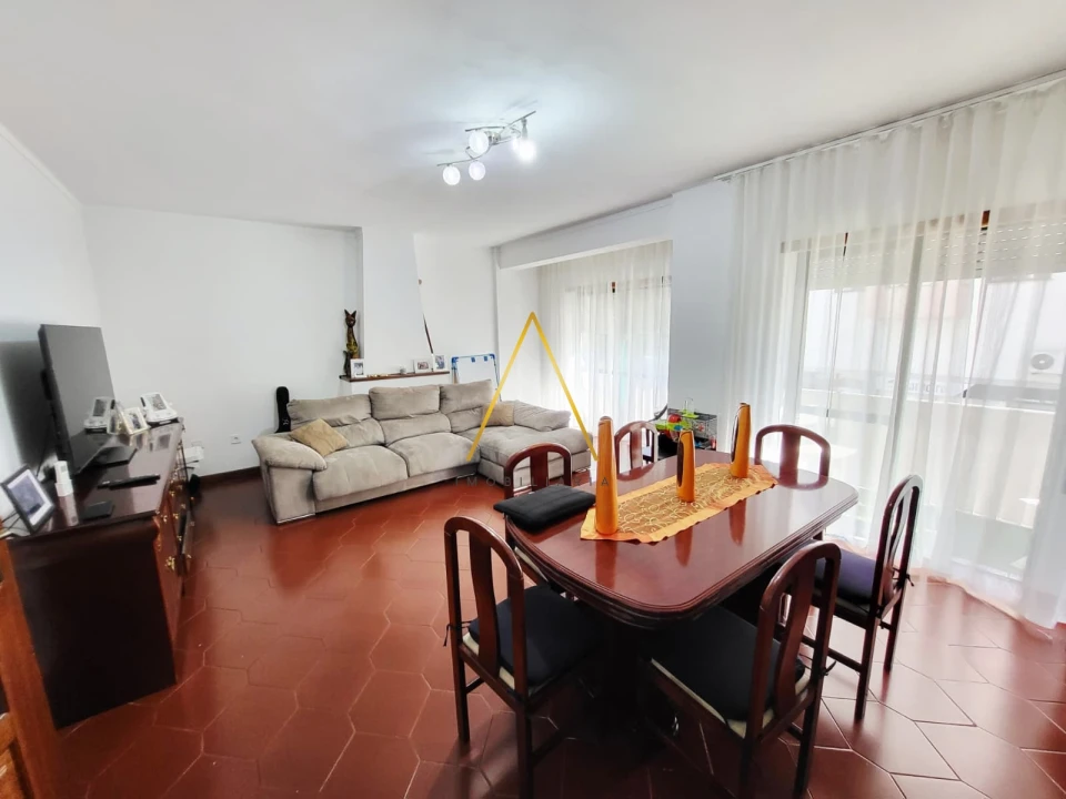 Apartamento T3 para Venda em Viseu Foto 6