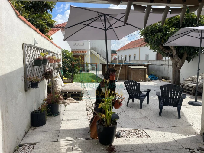 Moradia T2 para Arrendamento em Olho Marinho Foto 7