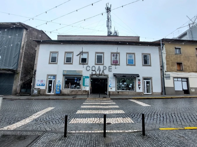 Loja para Arrendamento em Mangualde, Mesquitela e Cunha Alta