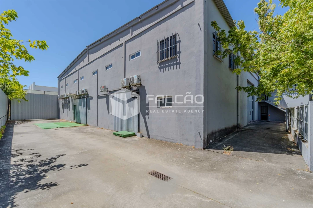 Armazém para Arrendamento em Romeira e Várzea Foto 51