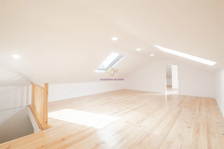 Prédio para Venda em União das Freguesias de Setúbal Foto 51