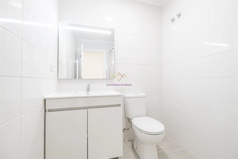 Prédio para Venda em União das Freguesias de Setúbal Foto 76